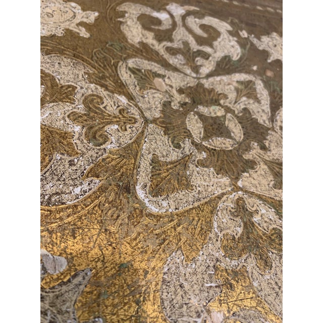 Vintage Mid-Century Italian Neoclassical Florentine Table, Gilt-Wood Square For Sale - Image 4 of 12