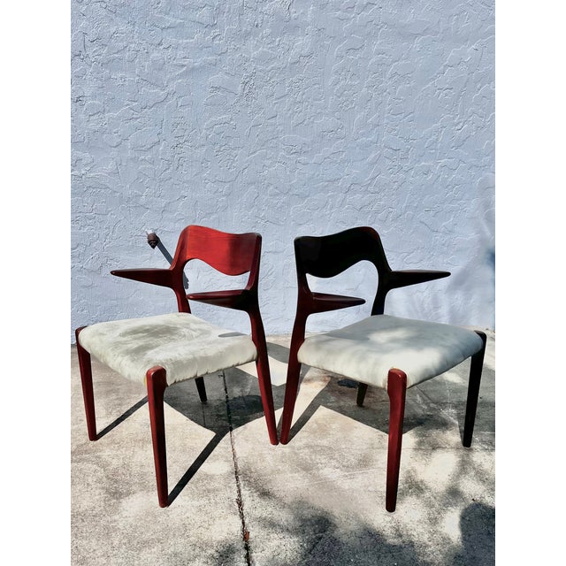 Danish Mid Century Modern Dining Chairs | Set of Five Including Two Armchairs by Niels Otto Møller For Sale - Image 14 of 17