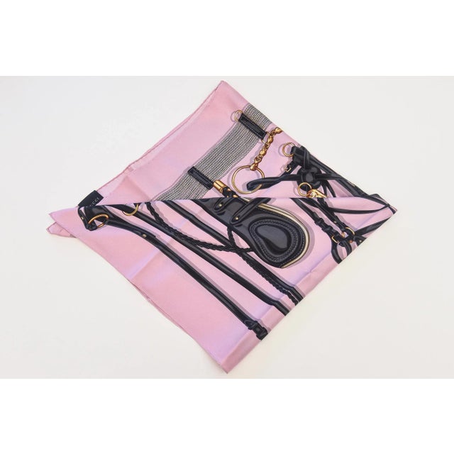 Gucci Gucci Silk Square Scarf With Horse Bit Motif For Sale - Image 4 of 12