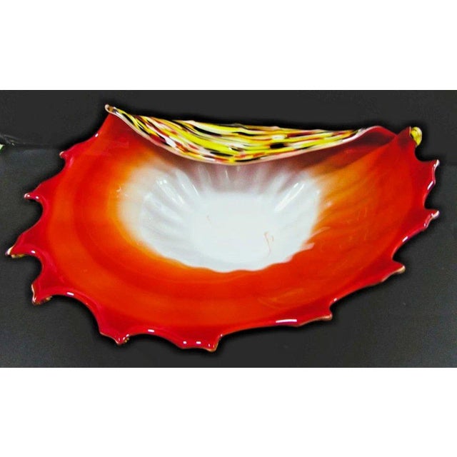 1950s 1950s Murano Art Glass Vibrant Confetti Handblown Scalloped Rim Centerpiece Bowl For Sale - Image 5 of 17