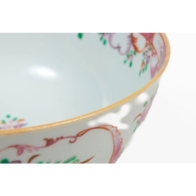 Rose Chinese Export Qianlong Famille Rose Porcelain Small Bowl For Sale - Image 8 of 11