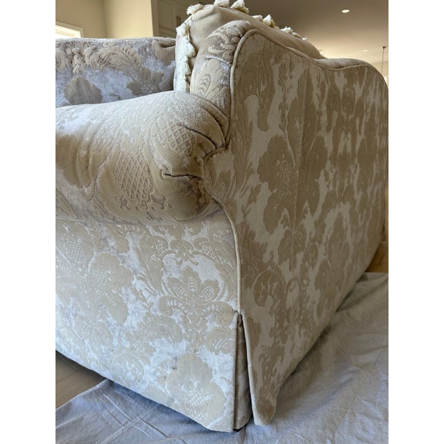 Late 20th Century Beautiful Vanguard Camel‑Back Loveseat – Plush, Cozy, and Timeless For Sale In Washington DC - Image 6 of 13