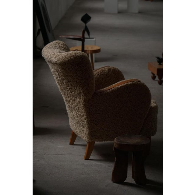 Danish Modern Art Deco Lounge Chairs in Shearling Lambswool & Elm, 1940s, Set of 2 For Sale - Image 4 of 18