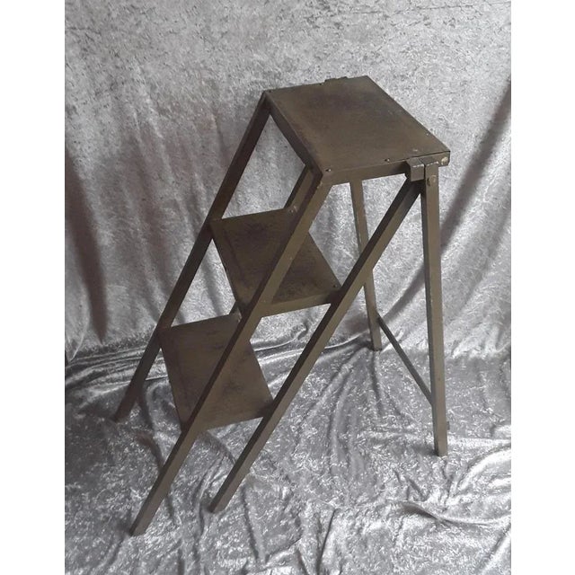 1950s Vintage Industrial Step Ladder in Metal, 1950s For Sale - Image 5 of 8