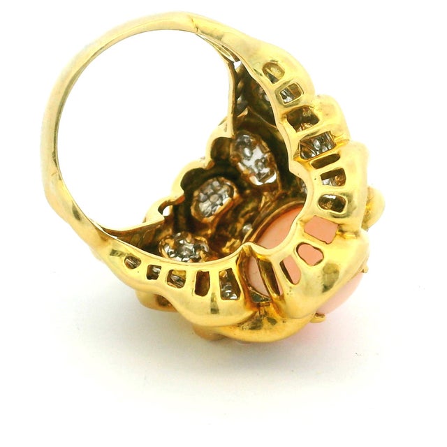 Vintage Italian Angel Skin Coral and Diamond Cocktail Ring in 18k Yellow Gold, Size 9 For Sale - Image 13 of 15