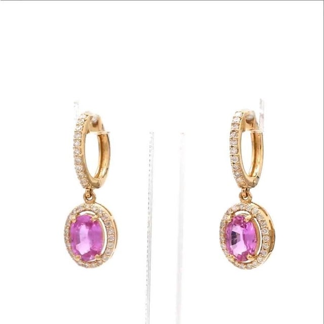 1.88 cts Natural pink sapphire and 0.44 cts diamond earrings in 18k gold For Sale - Image 14 of 18