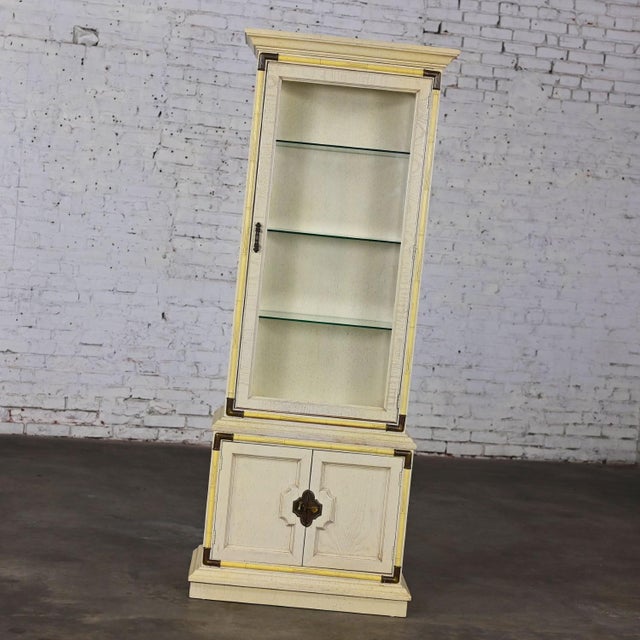 Drexel Late 20th Century Asian Chinoiserie & Campaign Style Lighted Narrow Display Cabinet Style of Drexel For Sale - Image 4 of 12