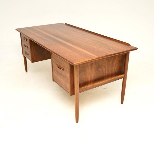 Vintage Swedish Walnut Desk by Goran Strand for Lelangs Mobelfabrik, 1960 For Sale - Image 4 of 13