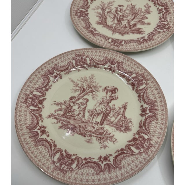 Mid-Century Modern Vintage I. Godinger & Co. Precious Scenes Transferware Pink and White Plates -Set of 4 For Sale - Image 3 of 4