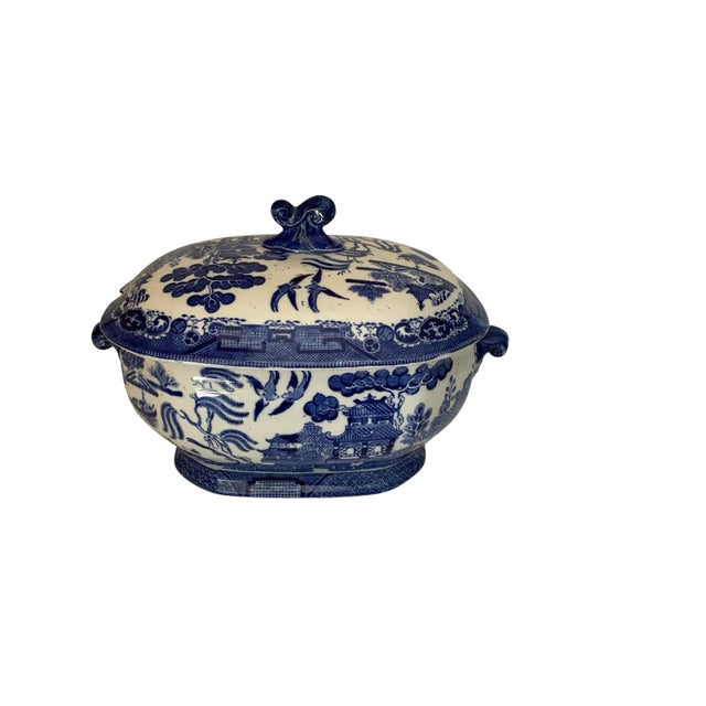 English Antique Ridgways Willow Pattern Soup Tureen Covered Bowl Blue White Semi China England c.1891 For Sale - Image 3 of 6
