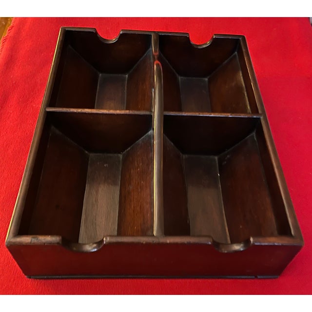 English Antique 18th Century English George III Mahogany Wine Bottle Caddy 1790 - 1800 For Sale - Image 3 of 16