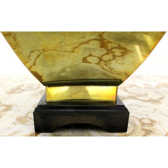 Mid-Century Modern Mid Century Modern Polished Brass 4 Handles Square Jug Shape Table Lamp For Sale - Image 3 of 6