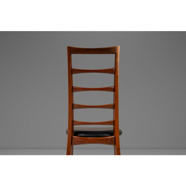 Set of 4 Danish Modern "Lis" Ladderback Dining Chairs in Walnut by Niels Koefoed for Koefoeds Hornslet, Denmark, Circa 1960s For Sale In Orlando - Image 6 of 12