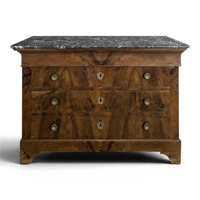 Brown Restoration Chest of Drawers in Flame Mahogany Veneer For Sale - Image 8 of 8