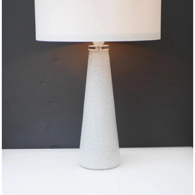 Mid-Century Modern Scandinavian Glass Art Table Lamp attributed to Bengt Orup for Hyllinge Glasbruk, Sweden, 1970s For Sale - Image 10 of 12
