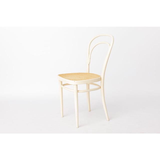 Mid-Century Chair in Beech Bentwood and Vienna Cane the style of Thonet, 1960s For Sale - Image 4 of 13