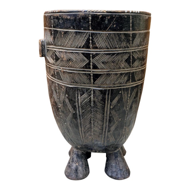 Vintage/Antique Hand-Carved Wood Vessel: Nupe People of Nigeria For Sale