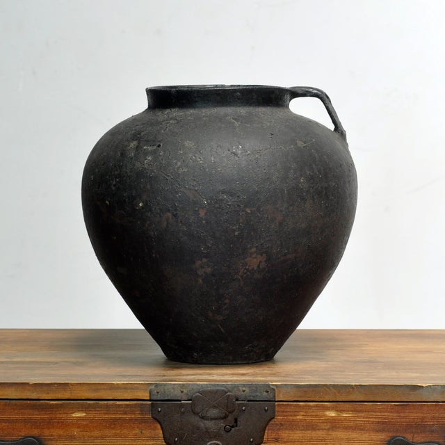 Black Antique Earthenware Pot from Moldova, 1850s For Sale - Image 8 of 8