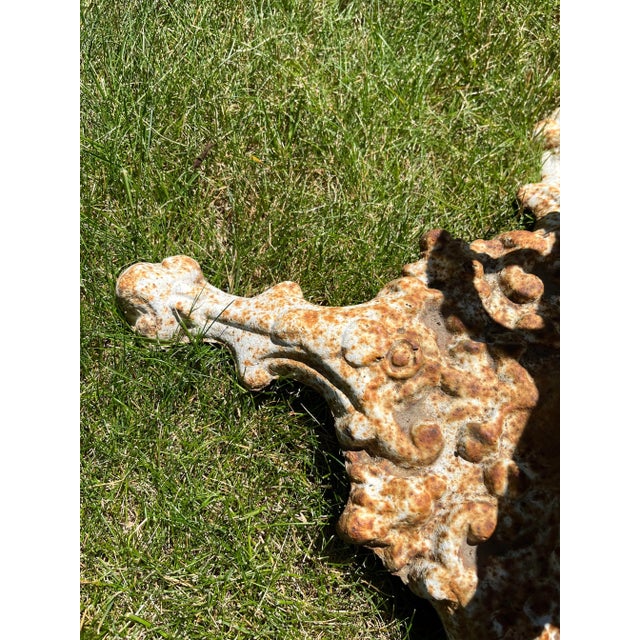 Rustic European Mid 20th Century Cast Iron Spiral Plant Stand For Sale - Image 3 of 5