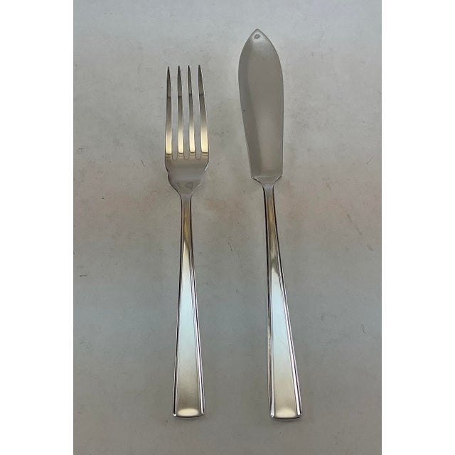 Metal A Set of Fish Fish Eaters & Fish Servers, 26 Pieces, Leighton For Sale - Image 7 of 18