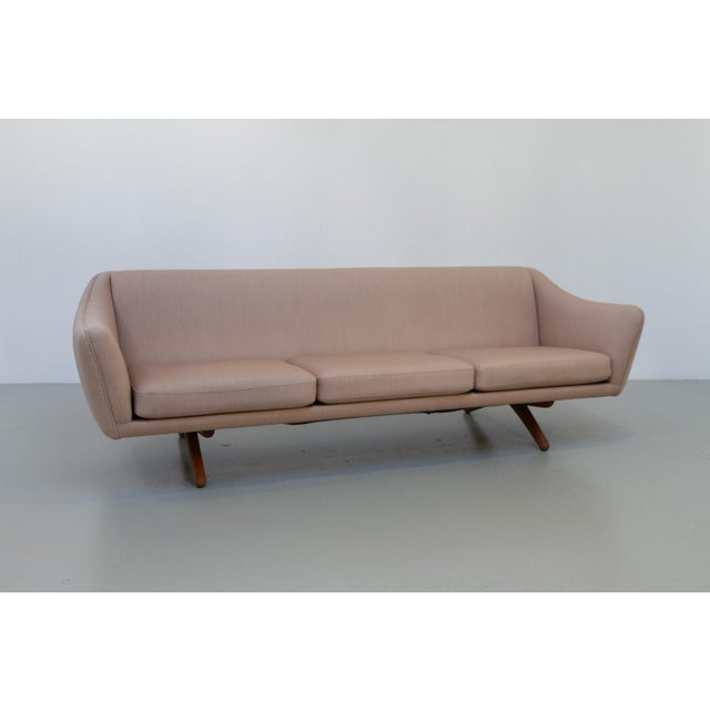 Mid-Century Modern Mid-Century Danish ML-140 3-Seater Sofa from Illum Wikkelsø, 1960s For Sale - Image 3 of 18
