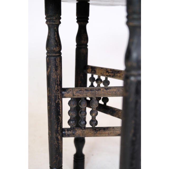 Tray Table in Brass and Wood with Carvings of Indian Origin, 1950s For Sale - Image 3 of 12