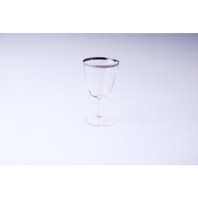 Dorothy Thorpe Dorothy Thorpe Silver Rim Wine Glass, Set of 4 For Sale - Image 4 of 4