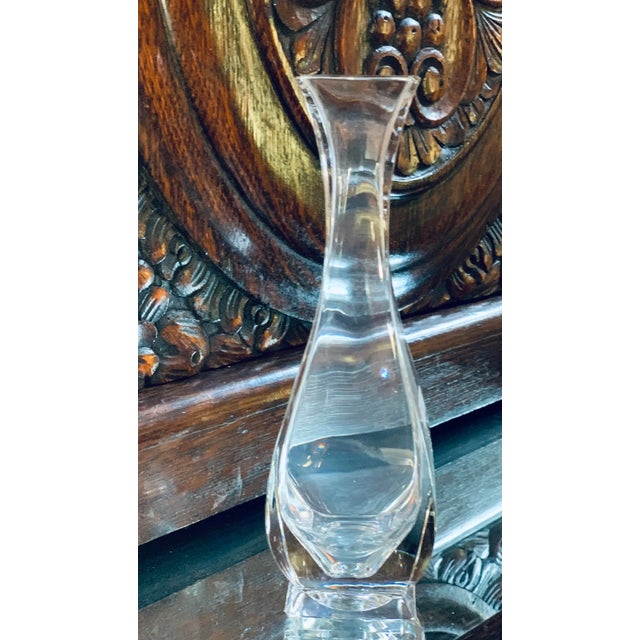 Contemporary Crystal Vase Made in Italy for Gump's, Original Box, in the Style of Baccarat For Sale - Image 3 of 11