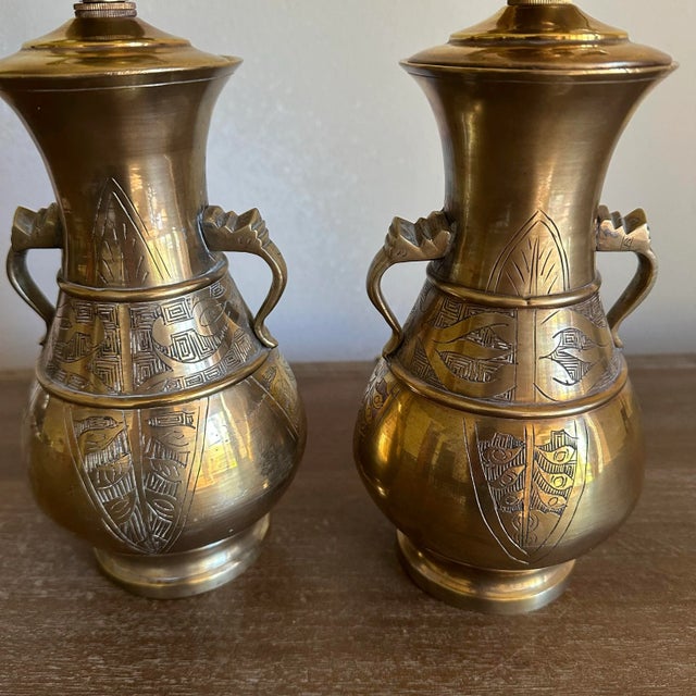 Vintage Chinese Etched Brass Urn Vase Boudoir Lamps - A Pair For Sale - Image 4 of 10