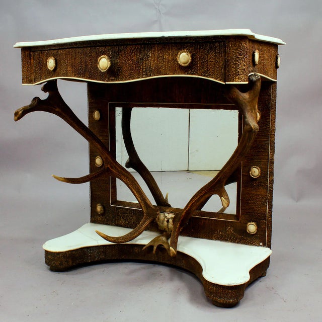 Rustic European Antique Antler Mirror With Console Table, Austria, Ca. 1860 For Sale - Image 3 of 11