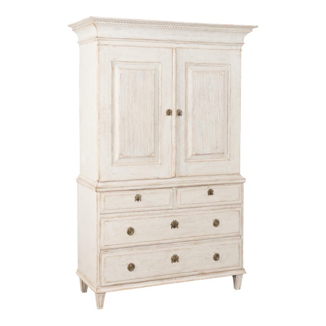 Early 19th Century Swedish Gustavian White Painted Cabinet For Sale