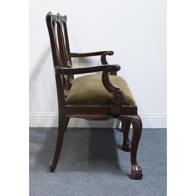 Late 20th Century Henredon Furniture Solid Mahogany Traditional Chippendale Style Settee For Sale - Image 5 of 9