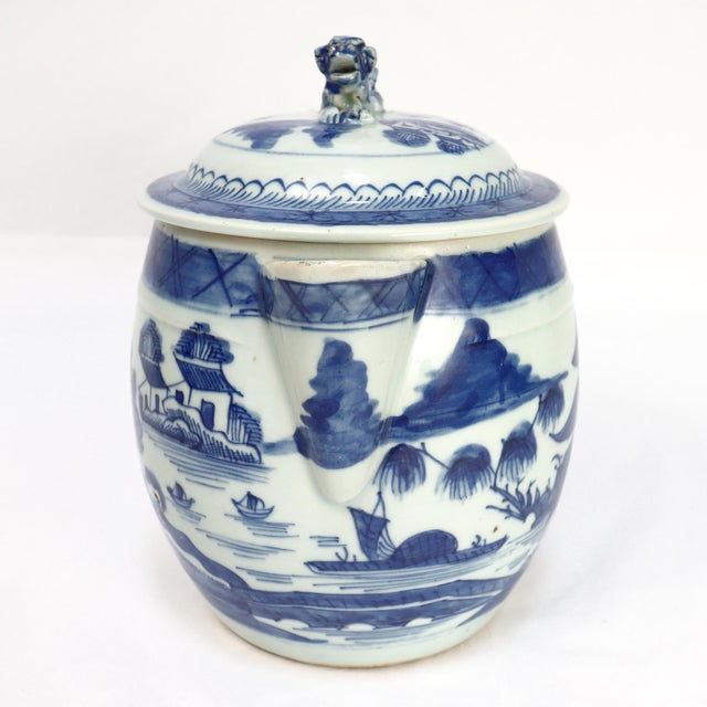 Chinese Antique Chinese Export Porcelain Canton Pattern Cider Jug With Lid For Sale - Image 3 of 18