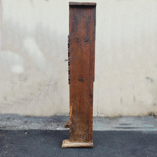 19th Century Folk Art Larch and Chestnut Shepherds Cupboard For Sale - Image 10 of 18