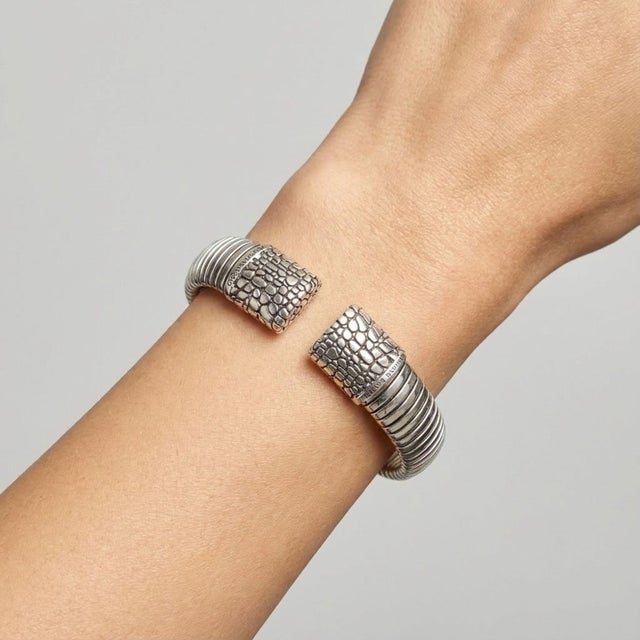 Vintage Tubogas Croco 925 Silver Bracelet by Giovanni Raspini, 2000s For Sale - Image 3 of 13