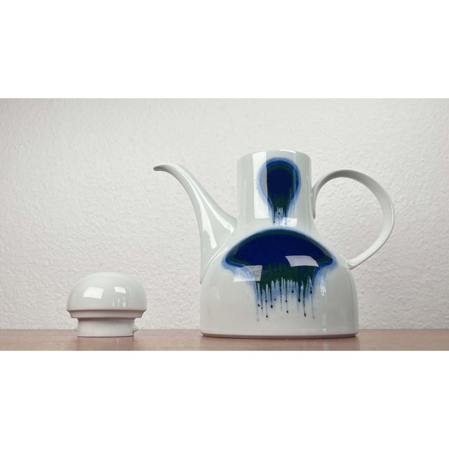 Vintage German Blue and White Ceramic Tea or Coffee Pot Model 677/3 from Fürstenberg, 1970s For Sale - Image 15 of 18