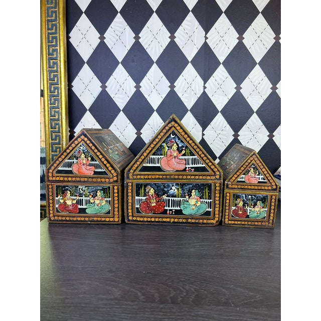 Wood Trio Indian Hand-Painted Nesting Wooden Boxes - Mid 20th Century Set of 3 For Sale - Image 7 of 16
