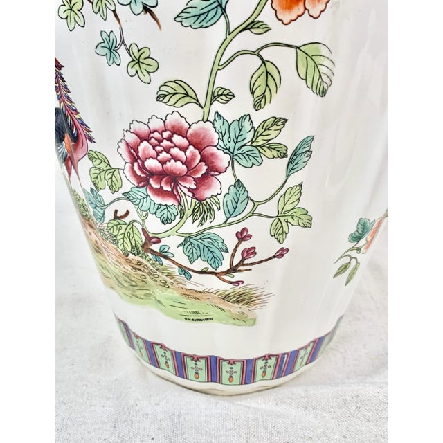 Very Large Vintage Kutani Bird Ginger Jar For Sale - Image 9 of 13
