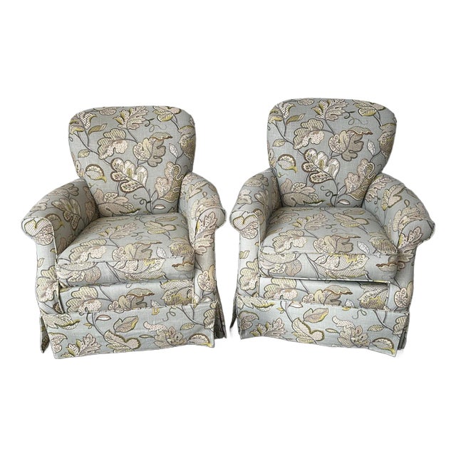 Late 20th Century Pair of Craftmaster Upholstered Swivel Arm Chairs in Botanical Print For Sale