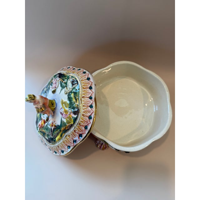 Late 20th Century Vintage Italian Capodimonte Porcelain Lidded Box For Sale - Image 5 of 7