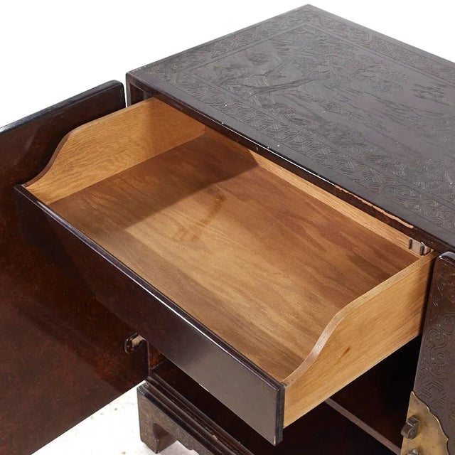 Wood Mario Buatta for John Widdicomb Mid Century Chinoiserie Credenza For Sale - Image 7 of 10