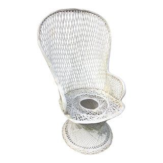 Vintage Russel Woodward Fiberglass Outdoor Fan Chair For Sale