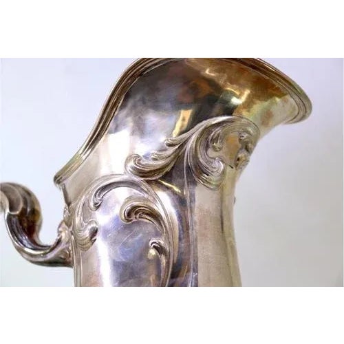 Lavender and Silver Gum with Embossed Acanthus Leaves, in Very Good conditions. Designed before 1890 This piece has an...