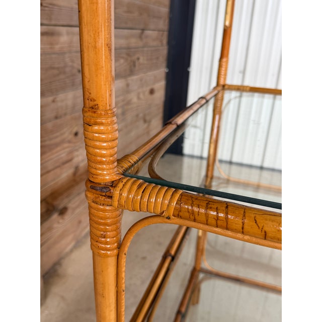 Vintage Boho Coastal Rattan Étagère With Fan Top and Glass Shelves For Sale - Image 10 of 12