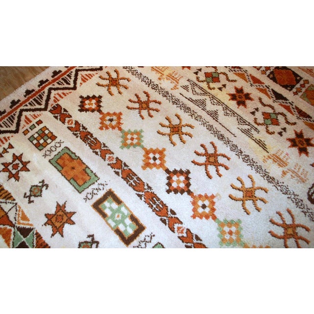 Vintage European Savonnerie rug in original good condition. This rug made from the white soft wool in the middle of 20th...
