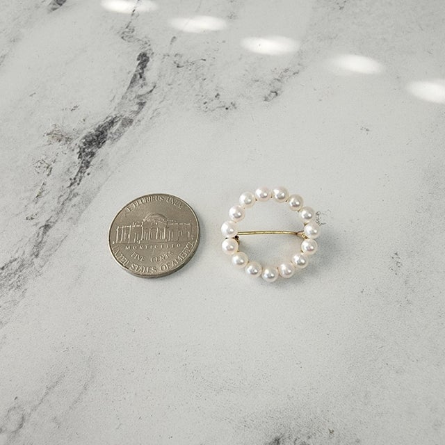 Contemporary 3MM Cultured Pearl Brooch For Sale - Image 3 of 3