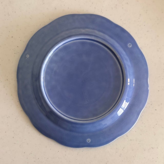 Beautiful vintage W.S. George Petalware dinner plate in a lovely periwinkle blue glaze. Made in the USA during the 1940s,...