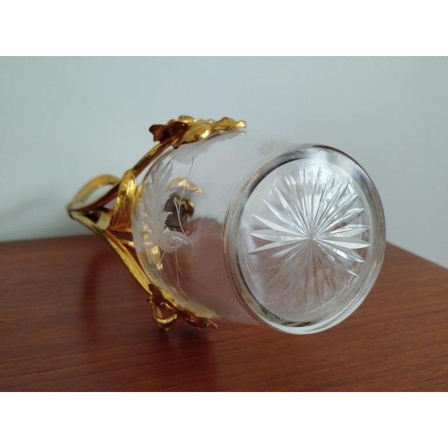 Metal Antique Art Nouveau Belle Epoque Jug in Gilt Metal Ormolu and Hand-Engraved Glass, 1900s For Sale - Image 7 of 18