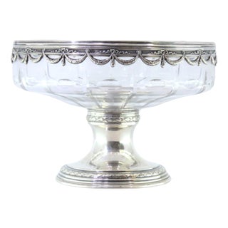 Fruit Bowl with Silver Structure For Sale