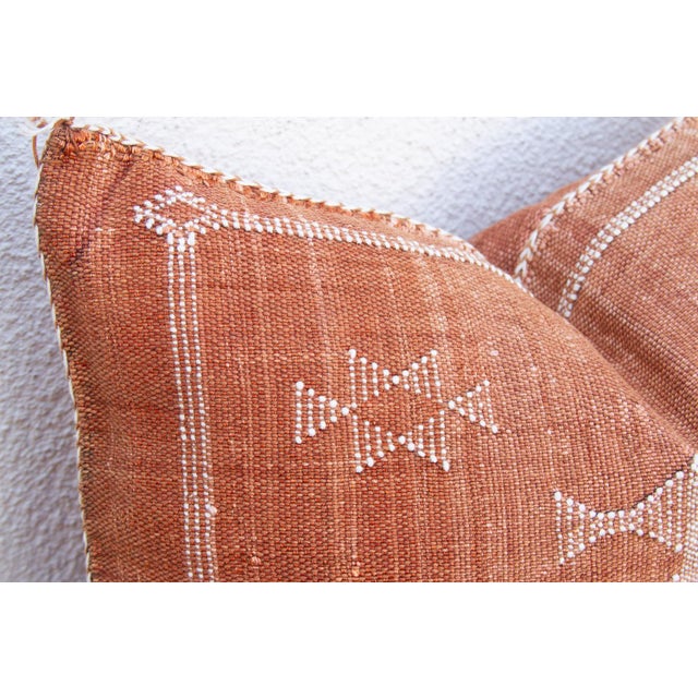 Terracotta Star Lumbar Moroccan Silk Pillow For Sale In Los Angeles - Image 6 of 8